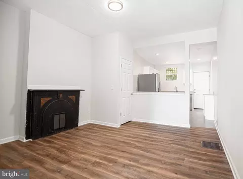 1724 E Lanvale St, Baltimore, MD 21213 photo 9