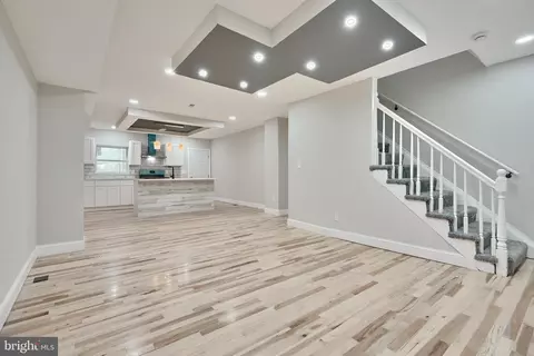 3810 8th St, Baltimore, MD 21225