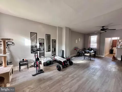 Living - 509 Rappolla St, Baltimore, MD 21224 photo 1 of 2