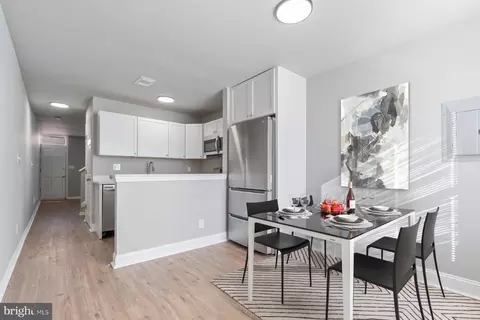 Entry Way - 219 N Rose St, Baltimore, MD 21224 photo 1 of 4