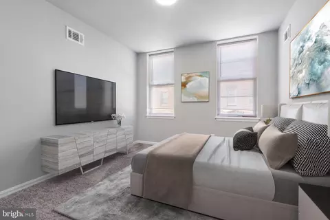 Bedroom - 219 N Rose St, Baltimore, MD 21224 photo 1 of 4