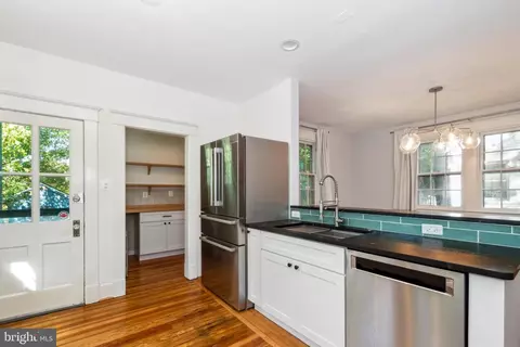 Other - 604 Saint Dunstans Rd, Baltimore, MD 21212 photo 4 of 7
