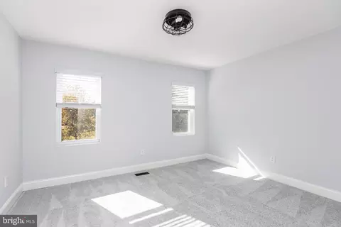 Bedroom - 631 W 33rd St, Baltimore, MD 21211 photo 3 of 4