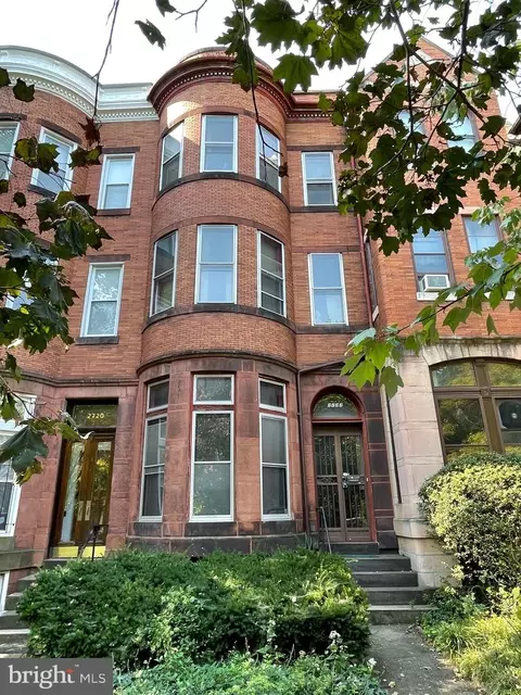 2722 Saint Paul St, Baltimore, MD 21218