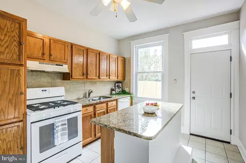 1716 Spence St, Baltimore, MD 21230 photo 11