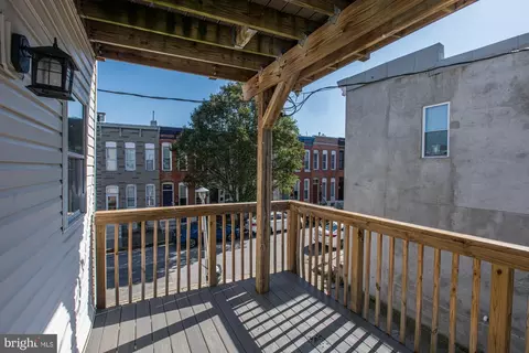 Exterior - 37 E Fort Ave E, Baltimore, MD 21230 photo 3 of 19