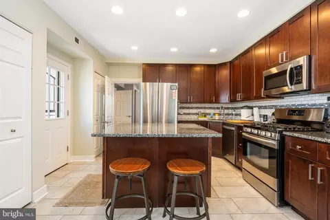 413 Lyman Ave, Baltimore, MD 21212