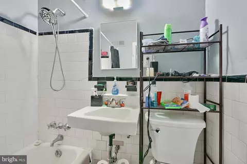 Bath - 1639 E Cold Spring Ln, Baltimore, MD 21218 photo 2 of 4