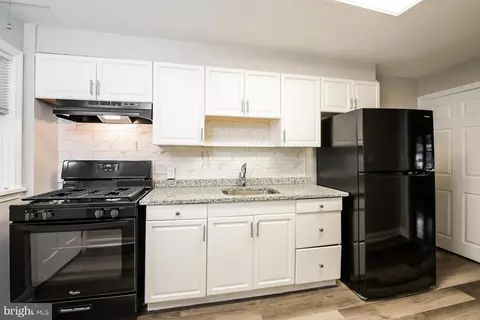Kitchen - 3704 Bonview Ave, Baltimore, MD 21213 photo 1 of 1