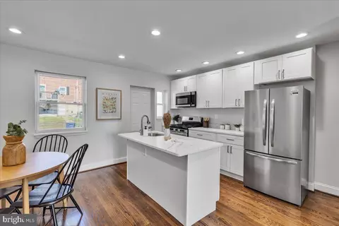 3908 Rokeby Rd, Baltimore, MD 21229 photo 6