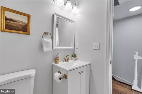 3908 Rokeby Rd, Baltimore, MD 21229 photo 16