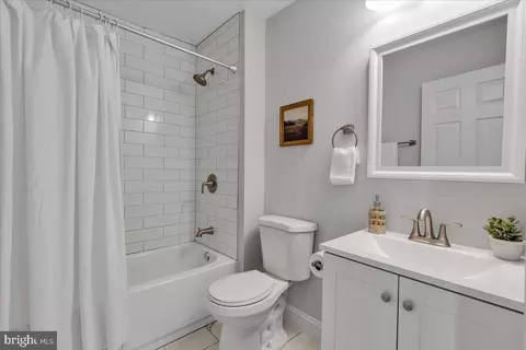 3908 Rokeby Rd, Baltimore, MD 21229 photo 15