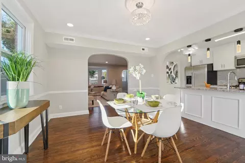 Dining - 3602 Echodale Ave, Baltimore, MD 21214 photo 1 of 1