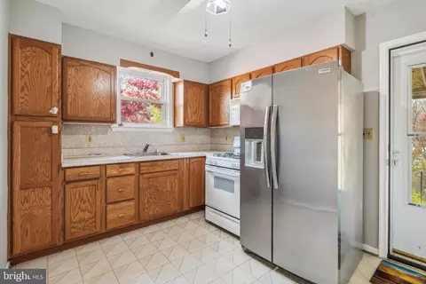 4706 Valley View Ave, Baltimore, MD 21206 photo 11