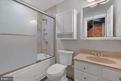 Other - 910 S Curley St, Baltimore, MD 21224 photo 4 of 13