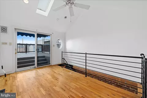 Other - 910 S Curley St, Baltimore, MD 21224 photo 9 of 13