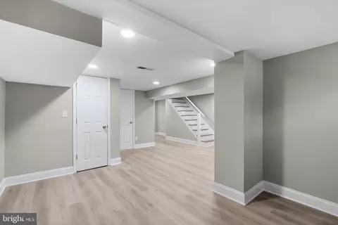 Entry Way - 4331 Sheldon Ave, Baltimore, MD 21206 photo 5 of 5