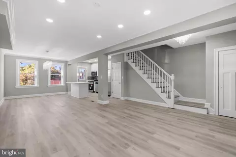 Entry Way - 4331 Sheldon Ave, Baltimore, MD 21206 photo 1 of 5
