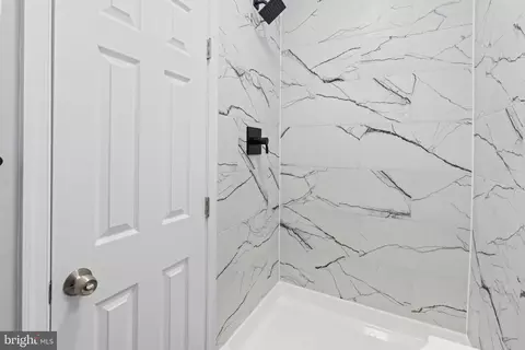 Bath - 3011 Windsor Ave, Baltimore, MD 21216 photo 1 of 3