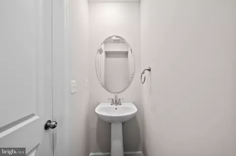 609 Mozart Way, Baltimore, MD 21224 photo 6