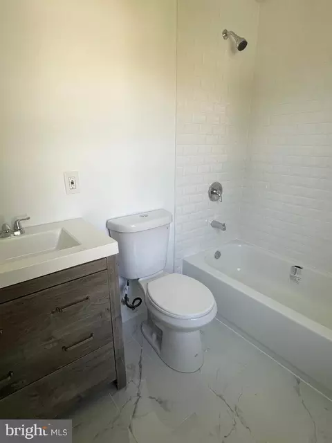 6002 Glenoak Ave, Baltimore, MD 21214 photo 12