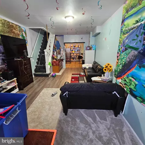 Entry Way - 3718 E Lombard St, Baltimore, MD 21224 photo 2 of 3