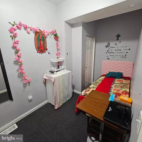 Bedroom - 3718 E Lombard St, Baltimore, MD 21224 photo 5 of 6