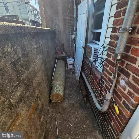 Entry Way - 3705 E Lombard St, Baltimore, MD 21224 photo 2 of 2