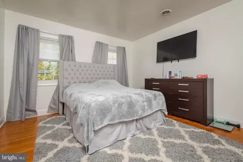 4627 Harcourt Rd, Baltimore, MD 21214 photo 16