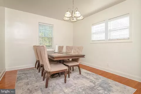 4627 Harcourt Rd, Baltimore, MD 21214 photo 14