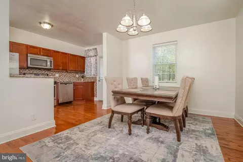 4627 Harcourt Rd, Baltimore, MD 21214 photo 12