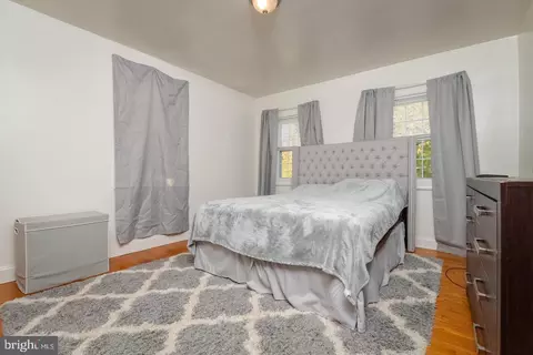 4627 Harcourt Rd, Baltimore, MD 21214 photo 15