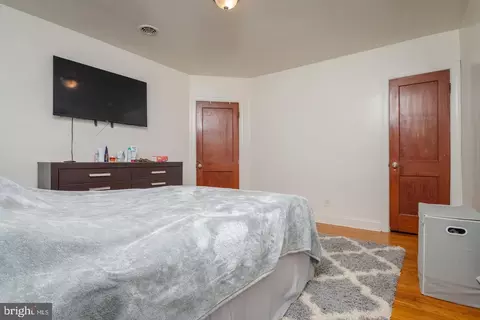4627 Harcourt Rd, Baltimore, MD 21214 photo 17