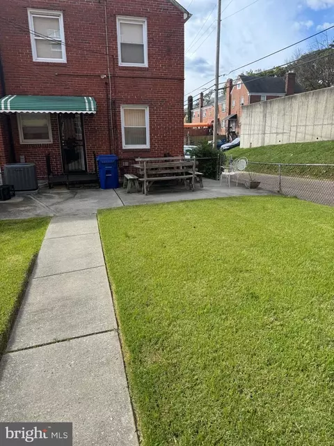 3234 Dorithan Rd, Baltimore, MD 21215 photo 11