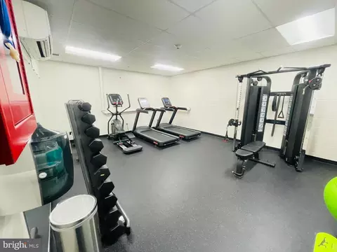 Other - 2702 Lighthouse Pt E #636, Baltimore, MD 21224 photo 7 of 10