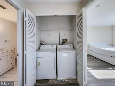 Other - 2702 Lighthouse Pt E #636, Baltimore, MD 21224 photo 3 of 10