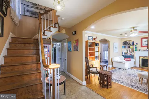 Entry Way - 3820 Menlo Dr, Baltimore, MD 21215 photo 1 of 3