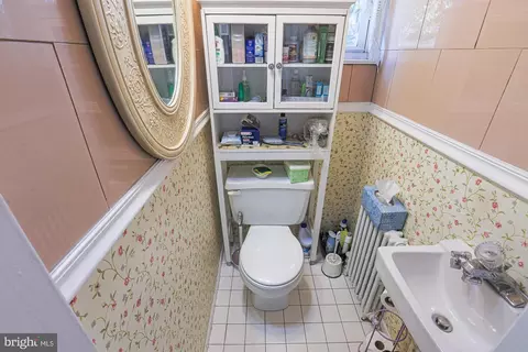 Bath - 3820 Menlo Dr, Baltimore, MD 21215 photo 1 of 3