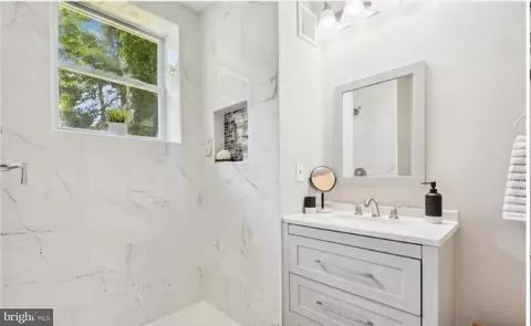 Bath - 5606 Pimlico Rd, Baltimore, MD 21209 photo 2 of 2