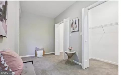 Entry Way - 5606 Pimlico Rd, Baltimore, MD 21209 photo 7 of 9