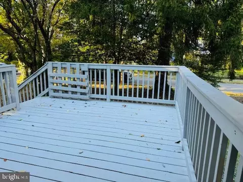 Exterior - 5606 Pimlico Rd, Baltimore, MD 21209 photo 4 of 6