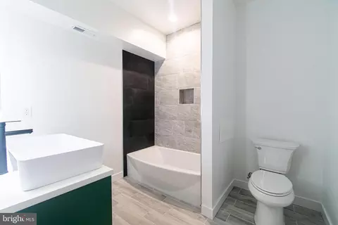 2037 Mcculloh St, Baltimore, MD 21217 photo 23
