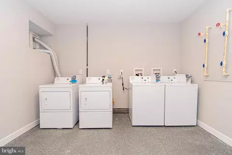 2037 Mcculloh St, Baltimore, MD 21217 photo 49