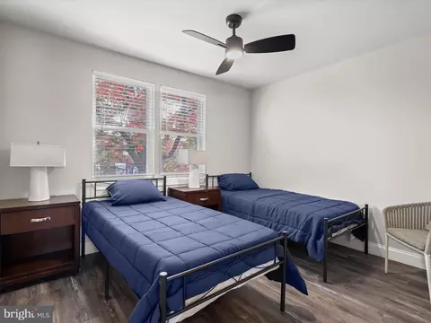 Bedroom - 614 Cheraton Rd, Baltimore, MD 21225 photo 1 of 7