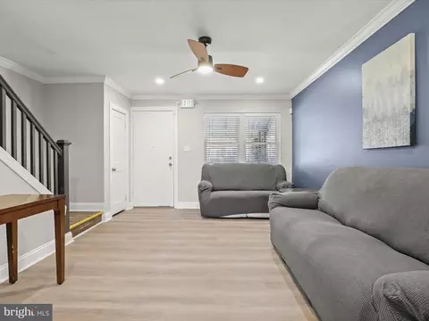 Living - 614 Cheraton Rd, Baltimore, MD 21225 photo 1 of 1