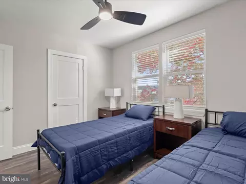 Bedroom - 614 Cheraton Rd, Baltimore, MD 21225 photo 2 of 7