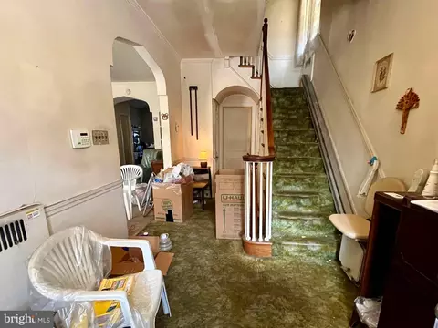 Entry Way - 2308 Ocala Ave, Baltimore, MD 21215 photo 1 of 3