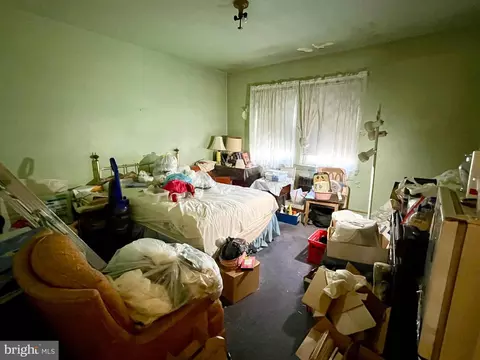 Bedroom - 2308 Ocala Ave, Baltimore, MD 21215 photo 1 of 2
