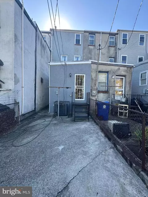 Exterior - 1626 E Preston St, Baltimore, MD 21213 photo 1 of 1