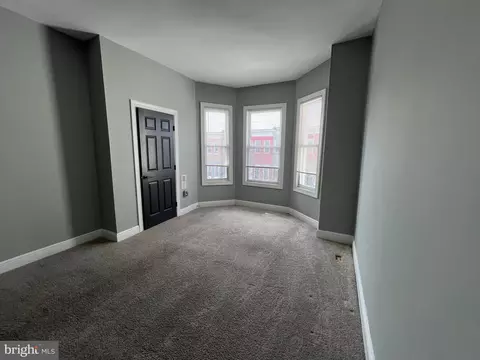 Living - 1719 N Monroe St, Baltimore, MD 21217 photo 6 of 7